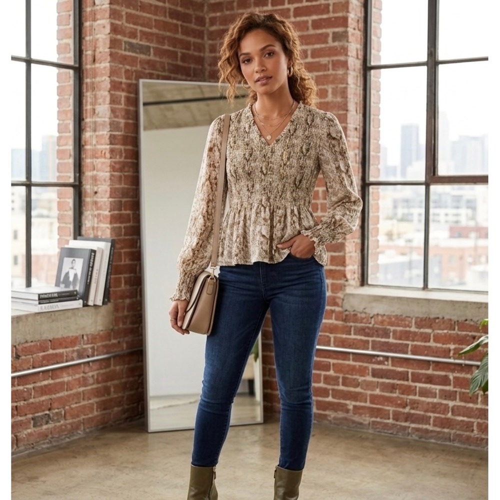 THML Snakeskin Gold Foil Smocked Peplum Blouse Size M Tan Brown Animal Print